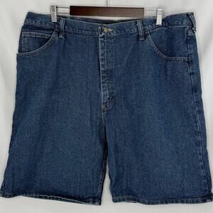 Wrangler Men’s Relaxed Fit Denim Jean Shorts | Size 42